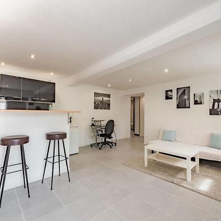 Guestready - Modern And Spacious Flat Near Vaise Lyon Exteriör bild
